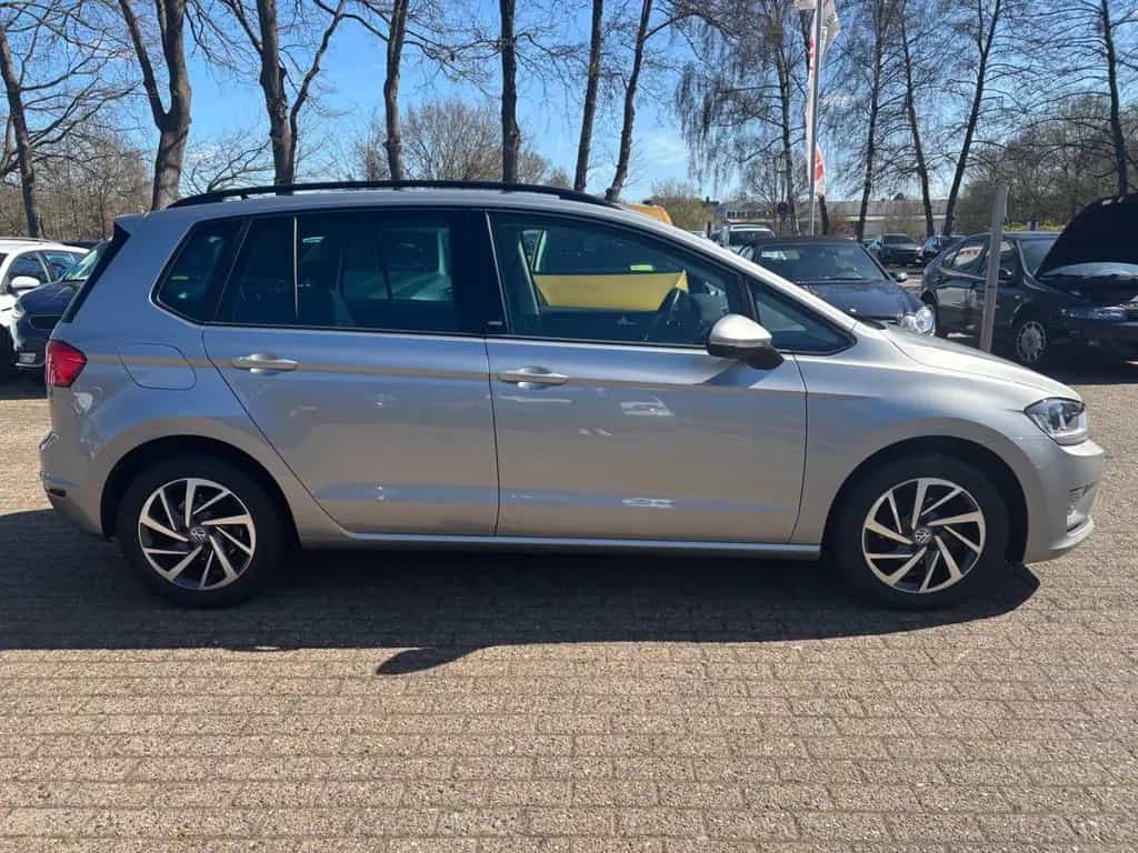 Volkswagen Golf VII Sportsvan Sound SHZ Carplay ACC 08/2017-photo-10