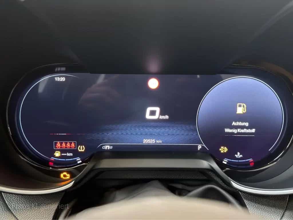 Alfa Romeo Giulia Ti Q4 Kamera/CarPlay/Totwinkel/Spurhalte 09/2023-photo-12
