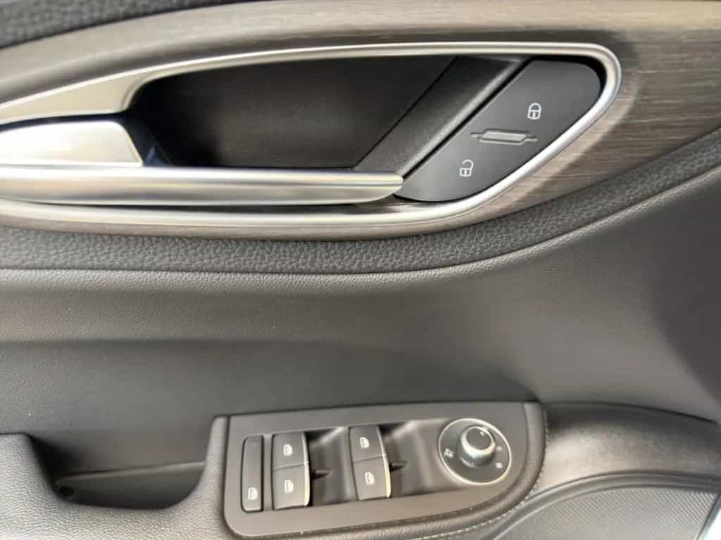 Alfa Romeo Giulia Ti Q4 Kamera/CarPlay/Totwinkel/Spurhalte 09/2023-photo-13
