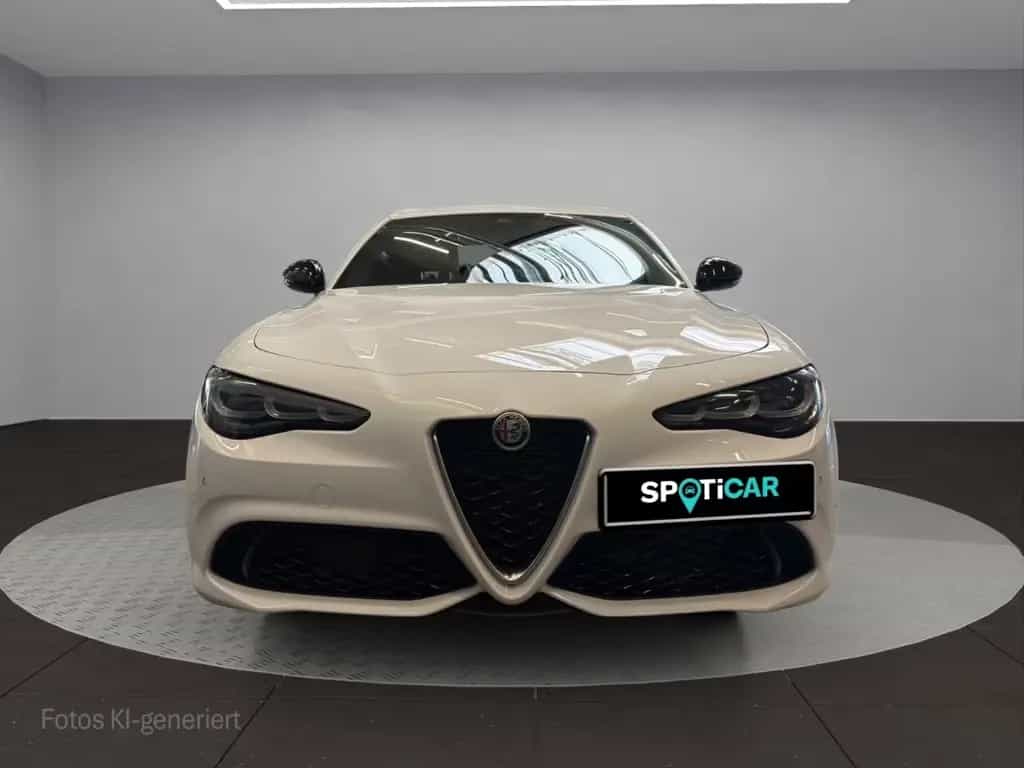 Alfa Romeo Giulia Ti Q4 Kamera/CarPlay/Totwinkel/Spurhalte 09/2023-photo-2