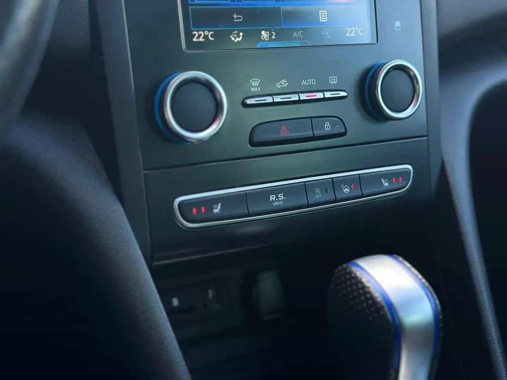 Renault Megane 1.6 TCE Energy GT LED#VIRTUAL#BOSE#HUD#SD 11/2018-photo-10
