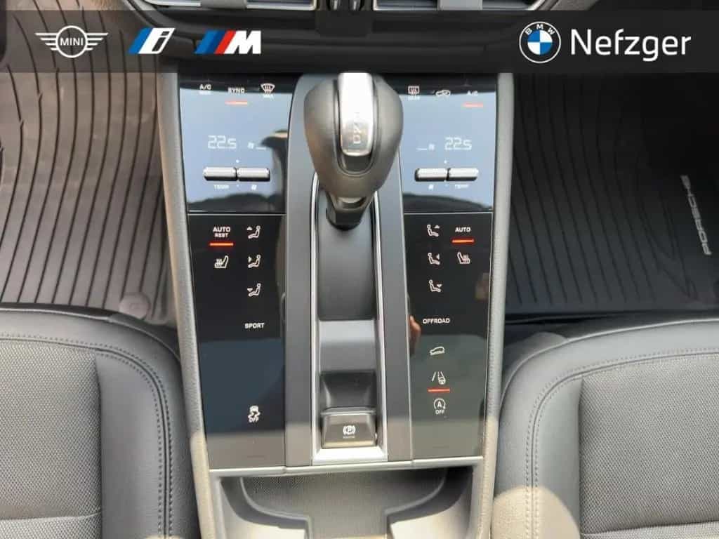 Porsche Macan Basis LED PANO RFK Soundsystem 12/2021-photo-14