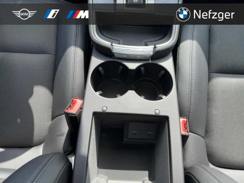 Porsche Macan Basis LED PANO RFK Soundsystem 12/2021-photo-19