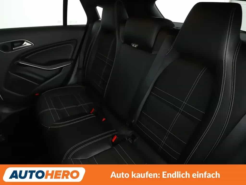 Mercedes-Benz CLA 200 Shooting Brake CLA-Klasse CLA 200 Shooting Brake Urban 09/2015-photo-13