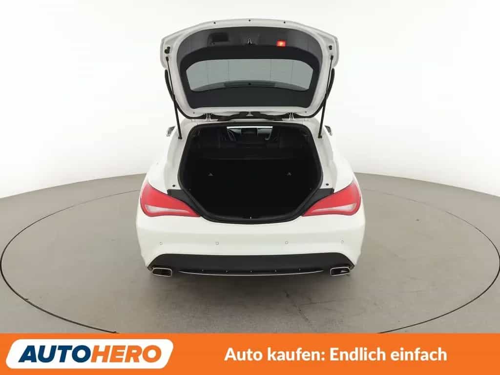 Mercedes-Benz CLA 200 Shooting Brake CLA-Klasse CLA 200 Shooting Brake Urban 09/2015-photo-16