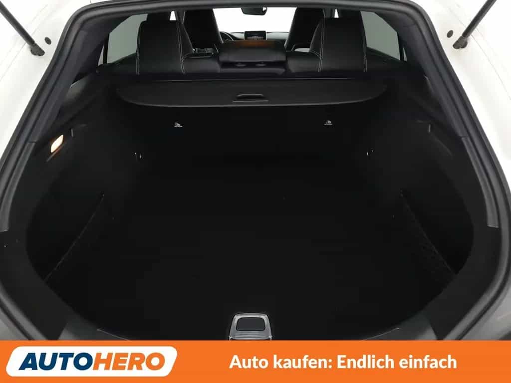 Mercedes-Benz CLA 200 Shooting Brake CLA-Klasse CLA 200 Shooting Brake Urban 09/2015-photo-17
