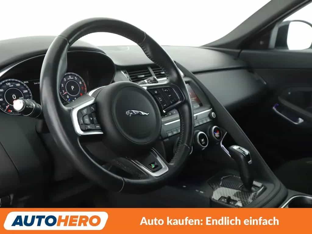 Jaguar E-Pace P200 R-Dynamic AWD Aut.*NAVI*LED*ACC*CAM* 01/2020-photo-10