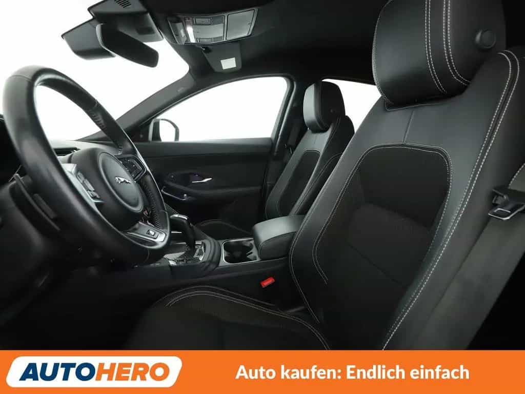 Jaguar E-Pace P200 R-Dynamic AWD Aut.*NAVI*LED*ACC*CAM* 01/2020-photo-9