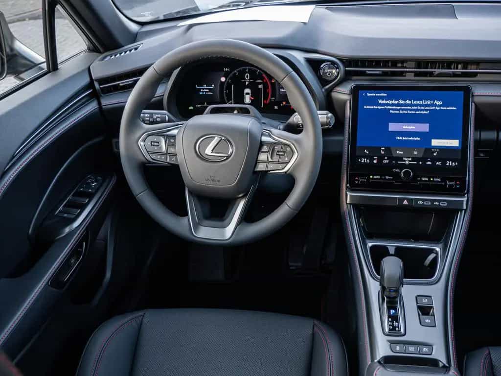 Lexus LBX Elegant Black Edition SHZ EL. HECKKL. LED null-photo-14