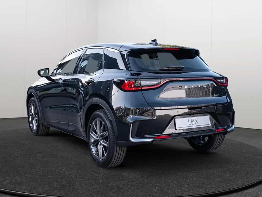 Lexus LBX Elegant Black Edition SHZ EL. HECKKL. LED null-photo-5