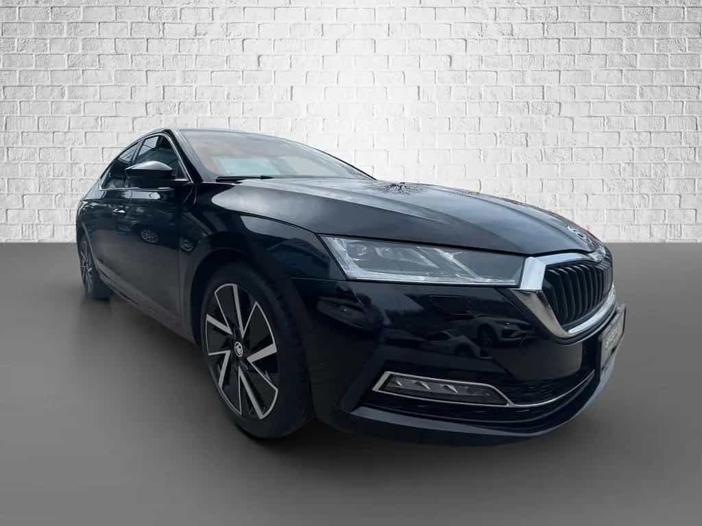Skoda Octavia 1.5 TSI Schalt First Edition ACC DCC 12/2021-photo-6
