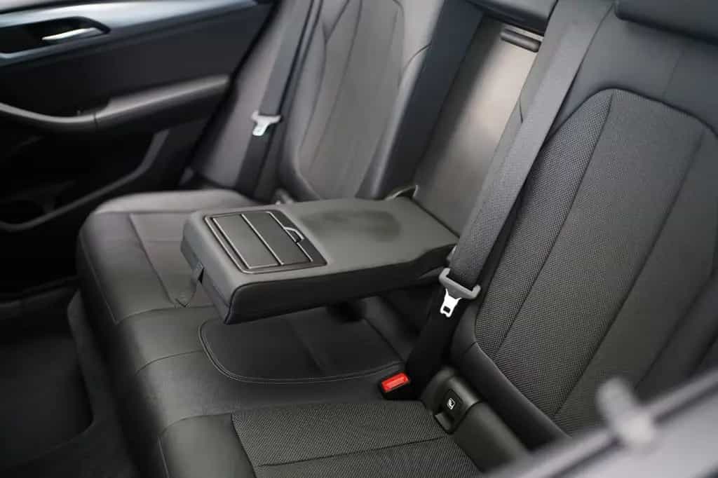 BMW X3 xDrive 20d Advantage +Glasdach+HeadUp+HiFi+PD 01/2021-photo-7