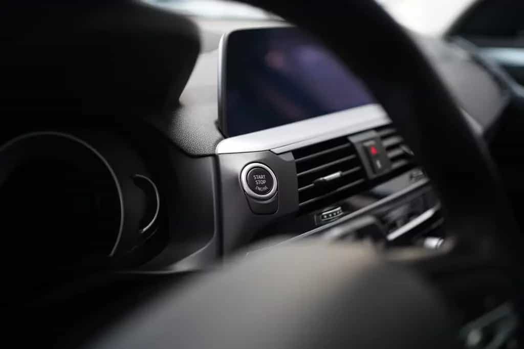BMW X3 xDrive 20d Advantage +Glasdach+HeadUp+HiFi+PD 01/2021-photo-9