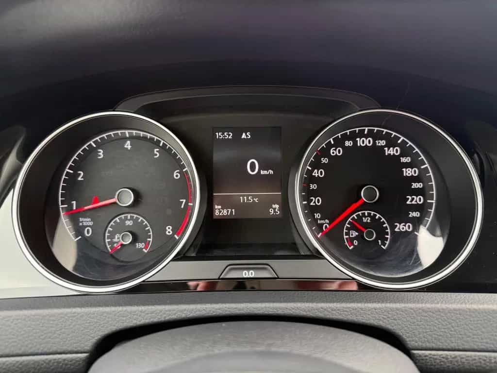 Volkswagen Golf VII Lim Join R-Line SHZ Navi PDC 03/2018-photo-1