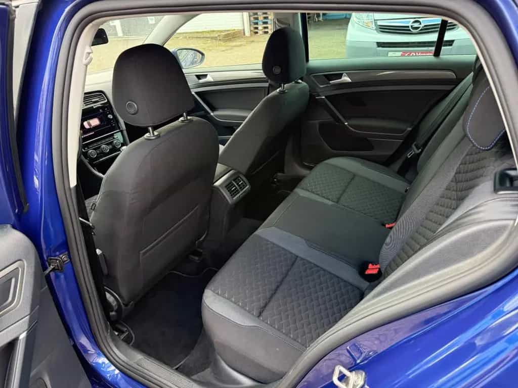 Volkswagen Golf VII Lim Join R-Line SHZ Navi PDC 03/2018-photo-33