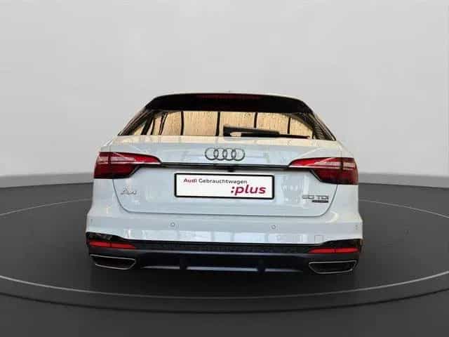 Audi A4 Avant 50 TDI quattro S line *PANO*NAVI*RFK* P 01/2021-photo-4
