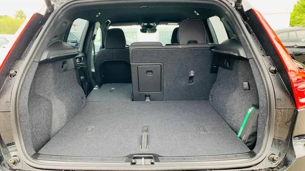 Volvo XC40 B3 B Aut. Navi 360° PILOT BLIS ACC PIXEL 11/2024-photo-23