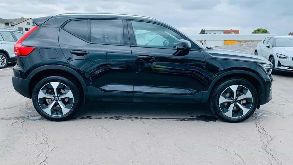 Volvo XC40 B3 B Aut. Navi 360° PILOT BLIS ACC PIXEL 11/2024-photo-9