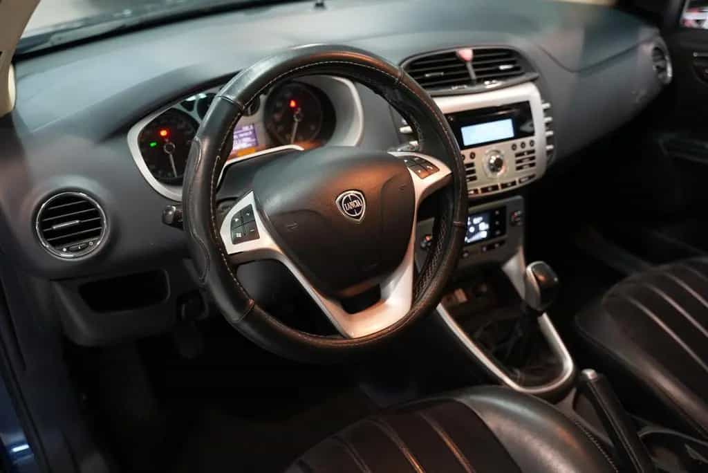 Lancia Delta Oro 1.4 TURBO*ALCANTARA*KLIMA*8 xBEREIFT* 07/2009-photo-7