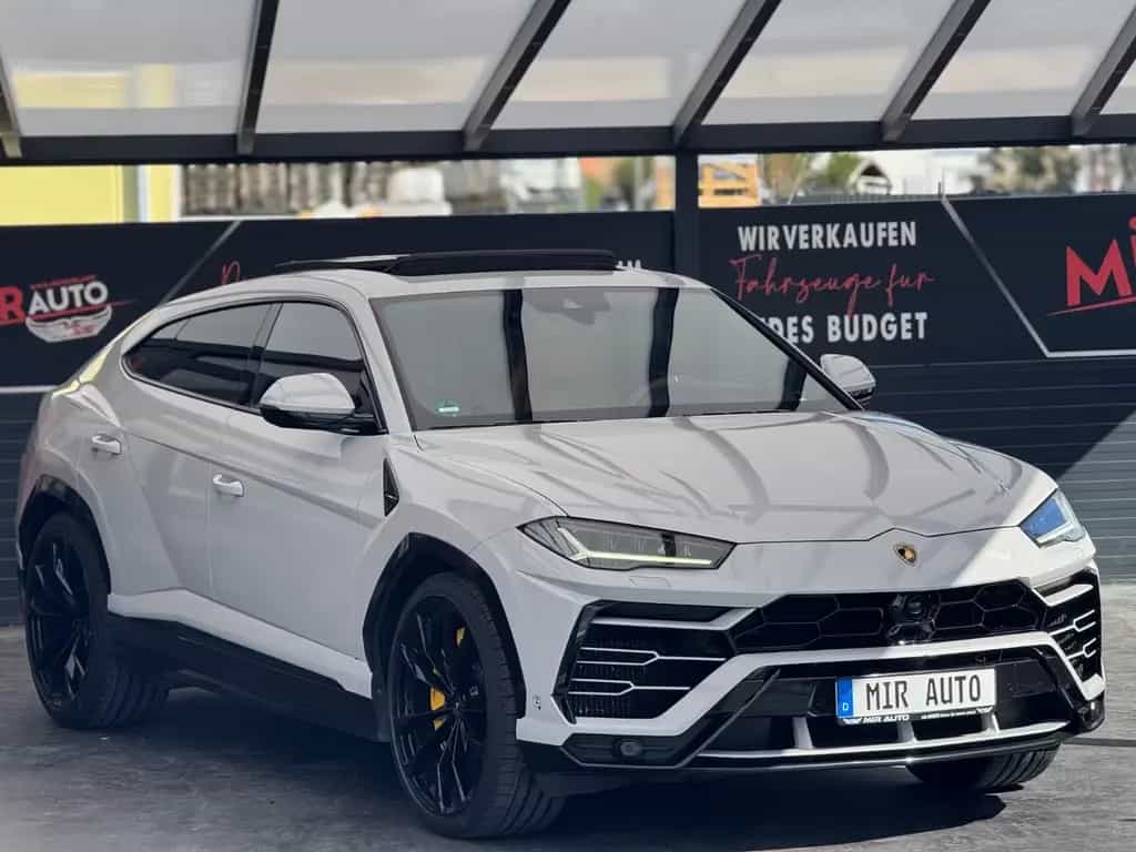 Lamborghini Urus Voll Ausstattung !!!! 03/2020-photo-1