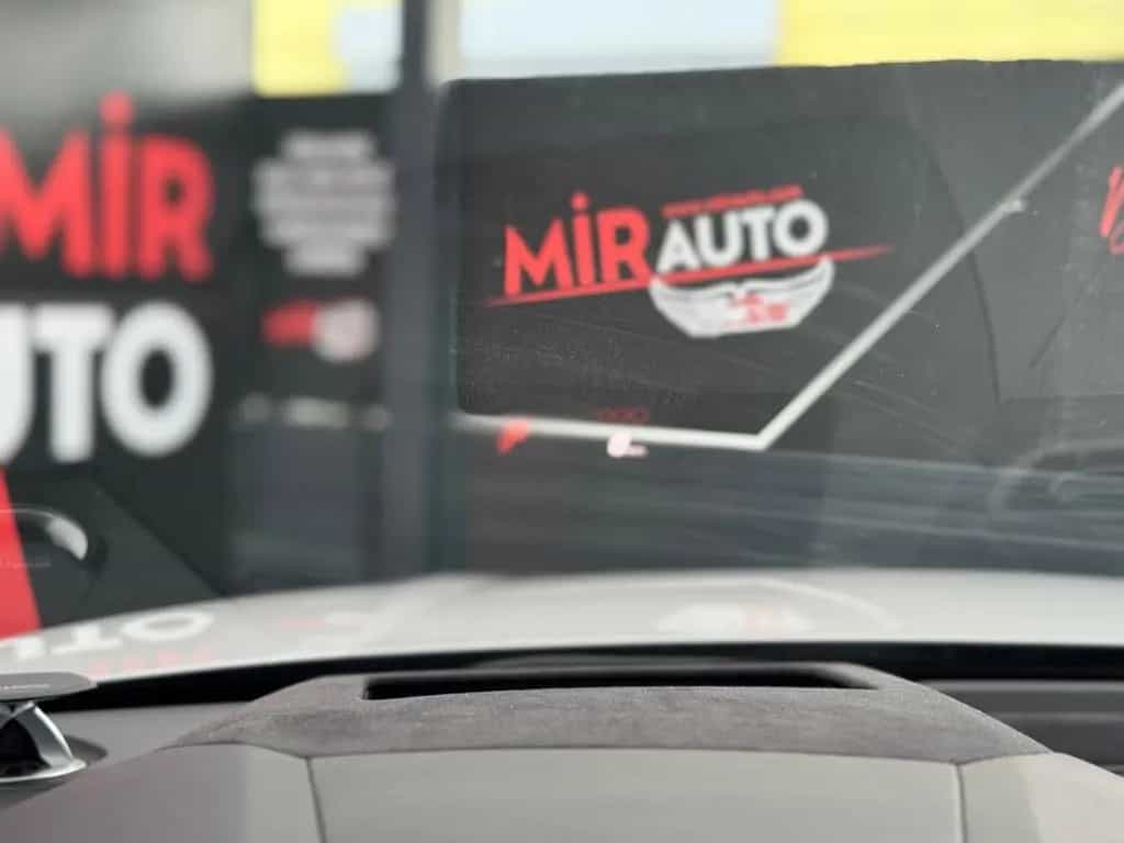 Lamborghini Urus Voll Ausstattung !!!! 03/2020-photo-23