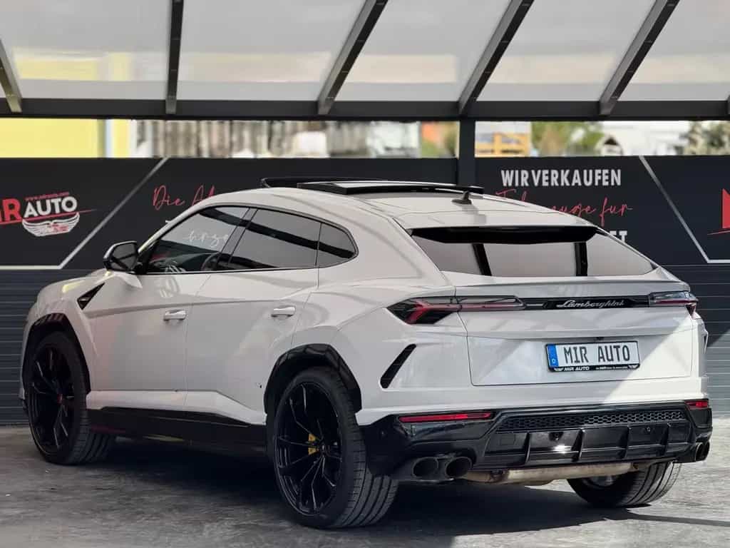 Lamborghini Urus Voll Ausstattung !!!! 03/2020-photo-4