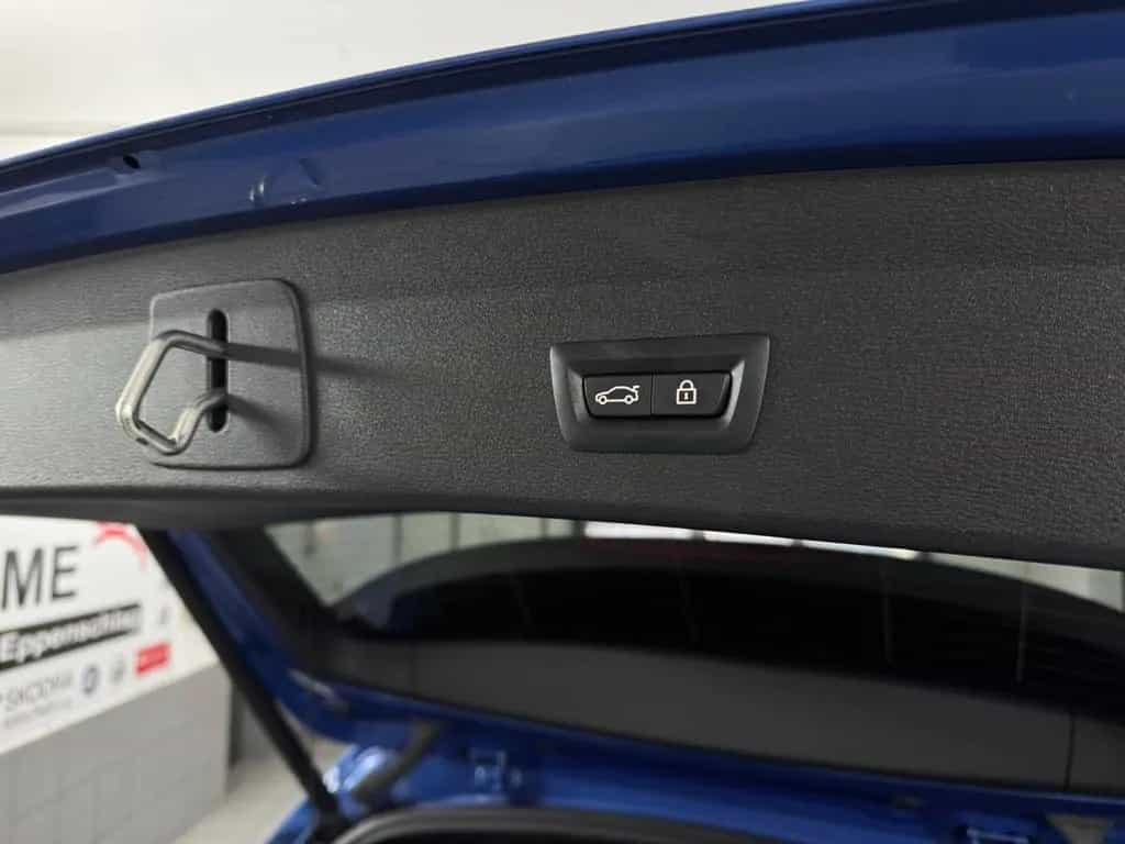 BMW X1 xDrive 20 d M Sport *Head-Up|AHK|Keyless|LED* 02/2019-photo-21
