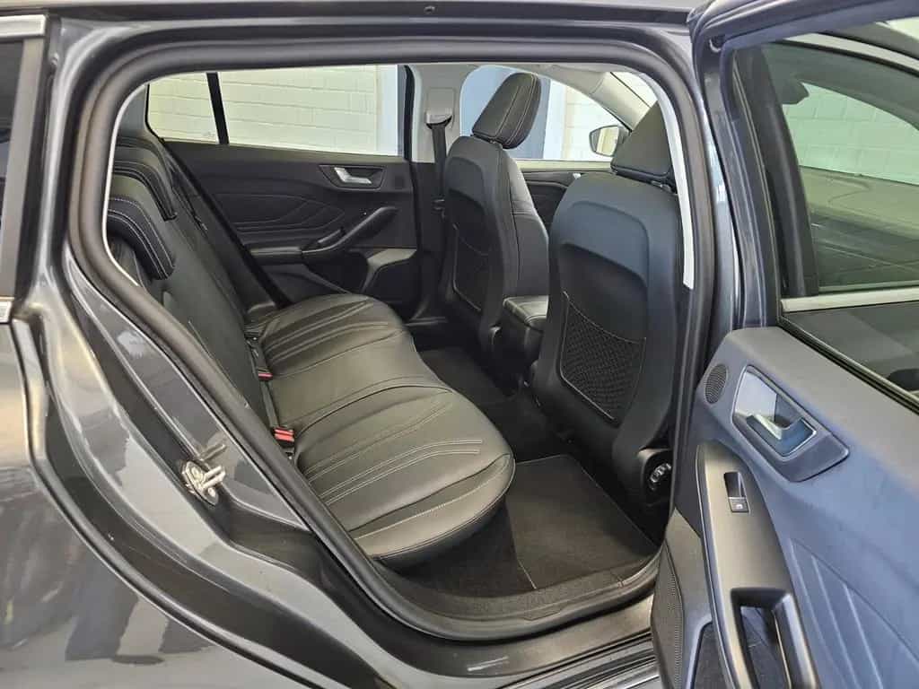 Ford Focus Turnier 1.5 EcoBoost Vignale + B&O/Head-Up 09/2019-photo-12