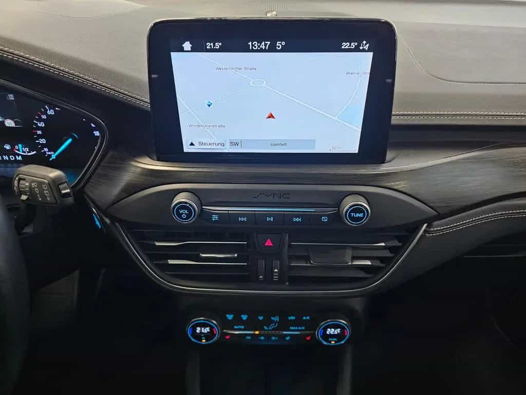 Ford Focus Turnier 1.5 EcoBoost Vignale + B&O/Head-Up 09/2019-photo-16