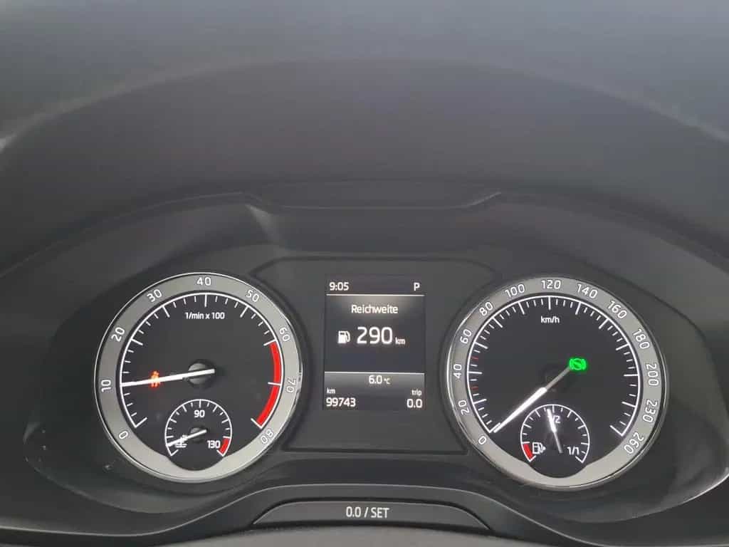 Skoda Karoq 1.5 TSI DSG Style AHK+APP+KAM+ACC+PARKASS 07/2019-photo-14