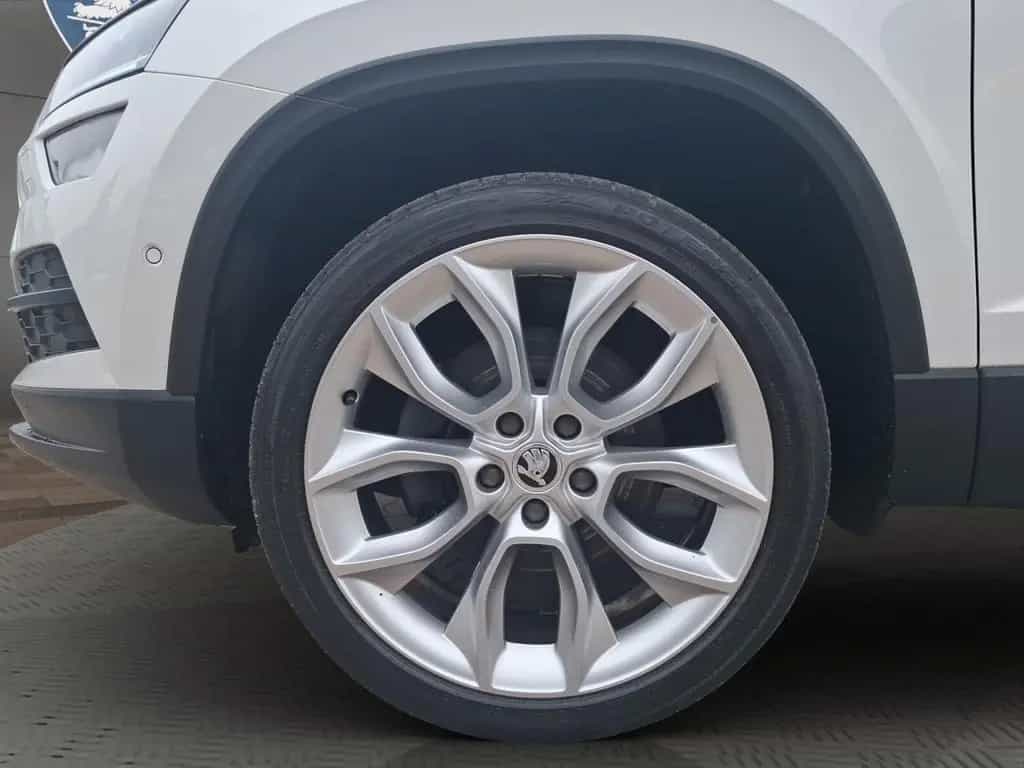Skoda Karoq 1.5 TSI DSG Style AHK+APP+KAM+ACC+PARKASS 07/2019-photo-9