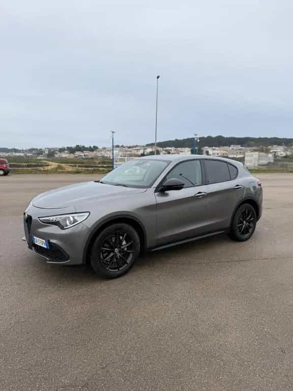 Alfa Romeo Stelvio 2.2 Turbodiesel 160 CV AT8 RW 06/2020-photo-2