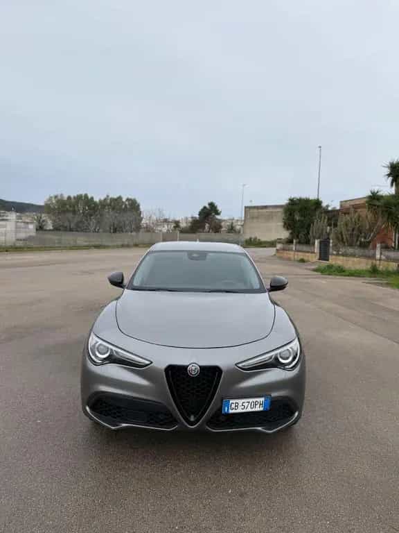 Alfa Romeo Stelvio 2.2 Turbodiesel 160 CV AT8 RW 06/2020-photo-3