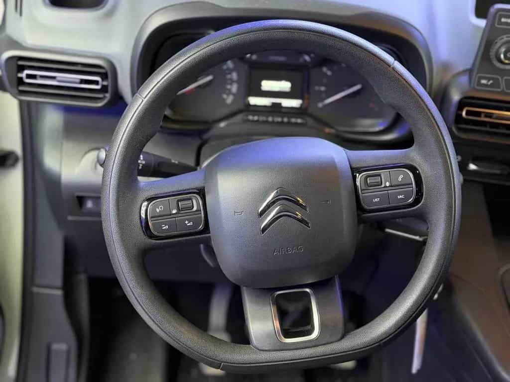 Citroën Berlingo Live XL Behindertengerecht-Rampe 05/2019-photo-21