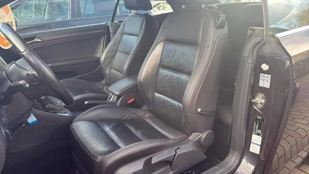 Volkswagen Golf VI Cabriolet Lounge BMT 09/2015-photo-12