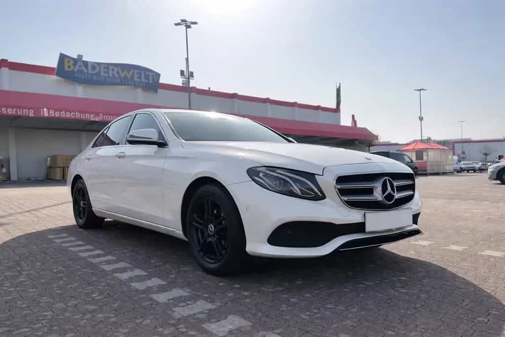 Mercedes-Benz E-Class 200 Avantgarde Automatik LED Navi Kamera Keyle 03/2018-photo-0