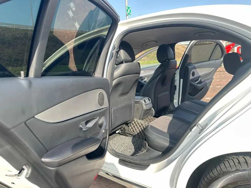 Mercedes-Benz E-Class 200 Avantgarde Automatik LED Navi Kamera Keyle 03/2018-photo-9