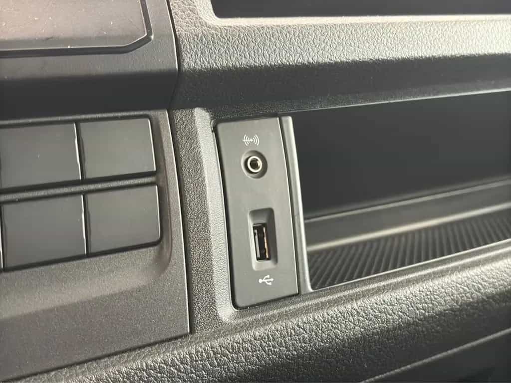 Volkswagen Transporter Multivan 2.HD 7-SITZER LED PARK NAVI TEMP GJR 03/2017-photo-21