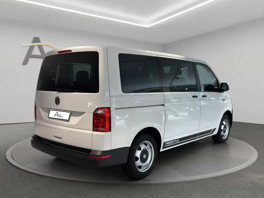 Volkswagen Transporter Multivan 2.HD 7-SITZER LED PARK NAVI TEMP GJR 03/2017-photo-5