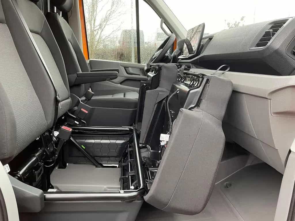 MAN TGE 3.180 L3H3 Kasten 4x4 STANDHZ ACC LENKRADHZ 03/2026-photo-28