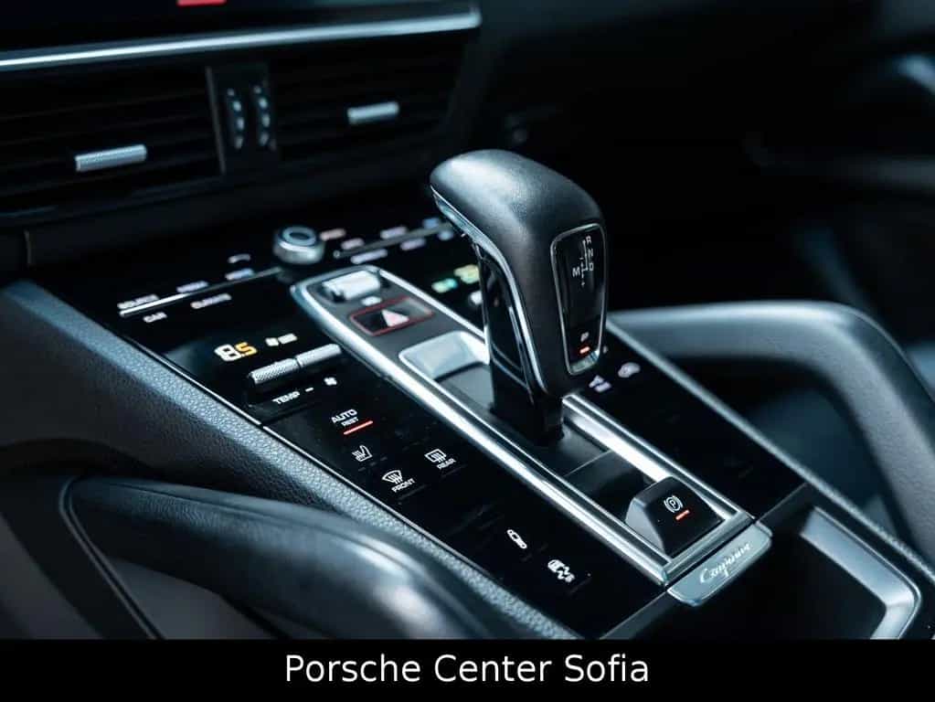Porsche Cayenne 06/2020-photo-15