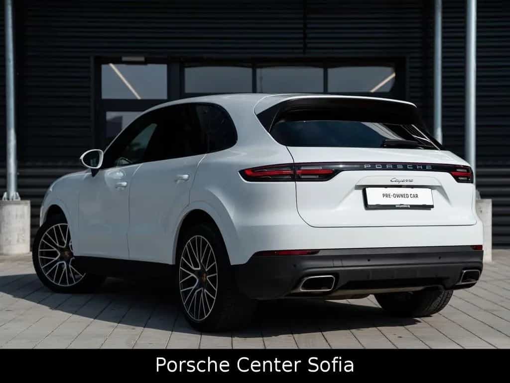 Porsche Cayenne 06/2020-photo-2