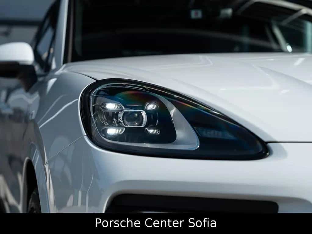 Porsche Cayenne 06/2020-photo-36