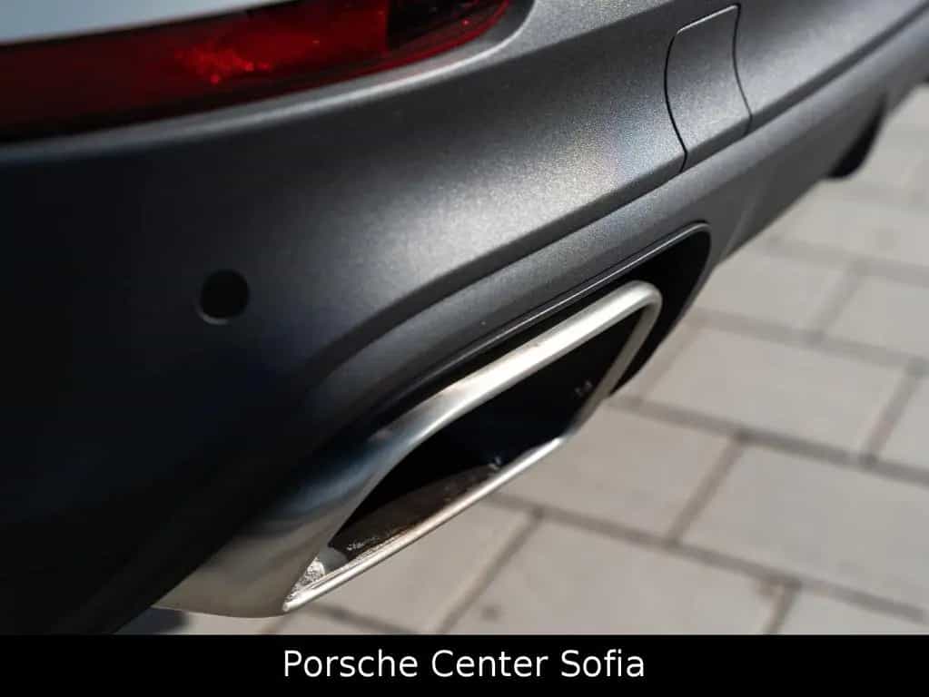 Porsche Cayenne 06/2020-photo-39