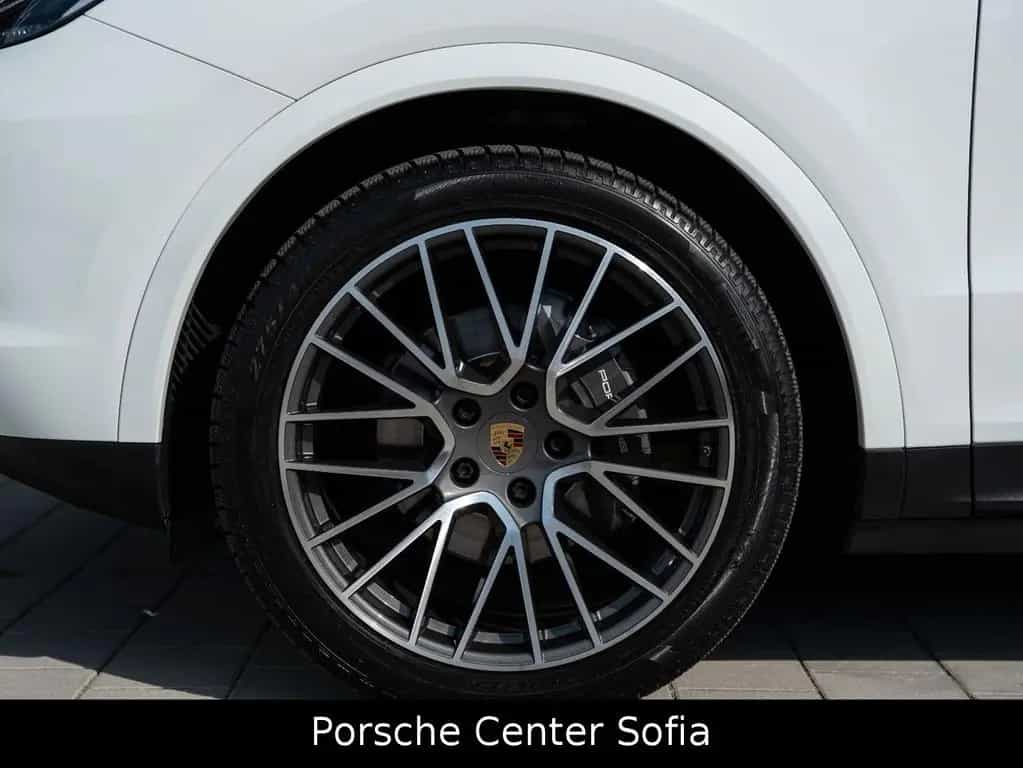 Porsche Cayenne 06/2020-photo-43