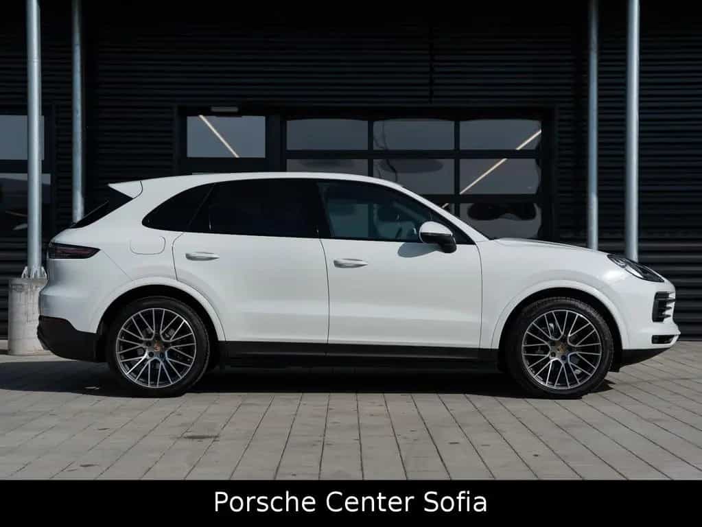 Porsche Cayenne 06/2020-photo-5