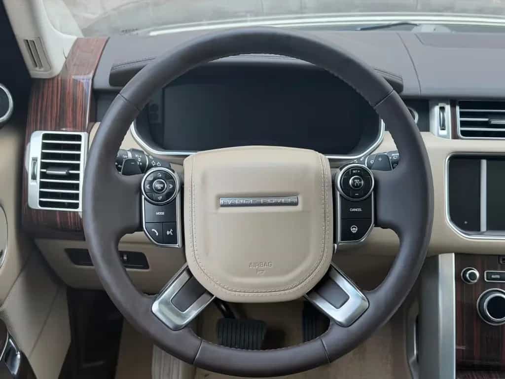 Land Rover Range Rover Vogue 4.4 SDV8 AUTOBIOGRAPHY.SERVICE 02/2015-photo-16