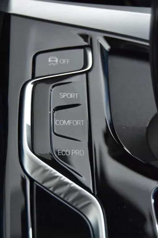 BMW 520 d Touring Steptronic/Navi/Leder/LED 06/2022-photo-13