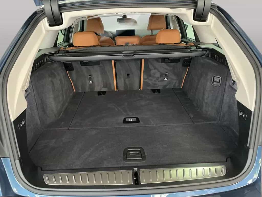 BMW 5 Series 520d Touring LiveCockpitProf Kamera Driv.Assist 03/2023-photo-12