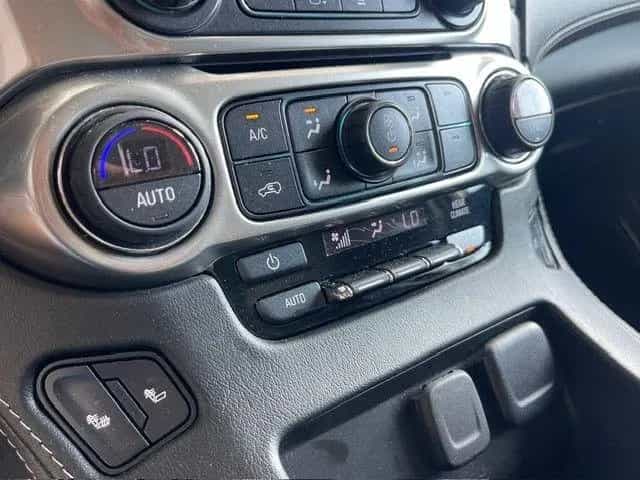 Chevrolet Suburban Ltz 8 posti magnetic ride iva 01/2019-photo-13